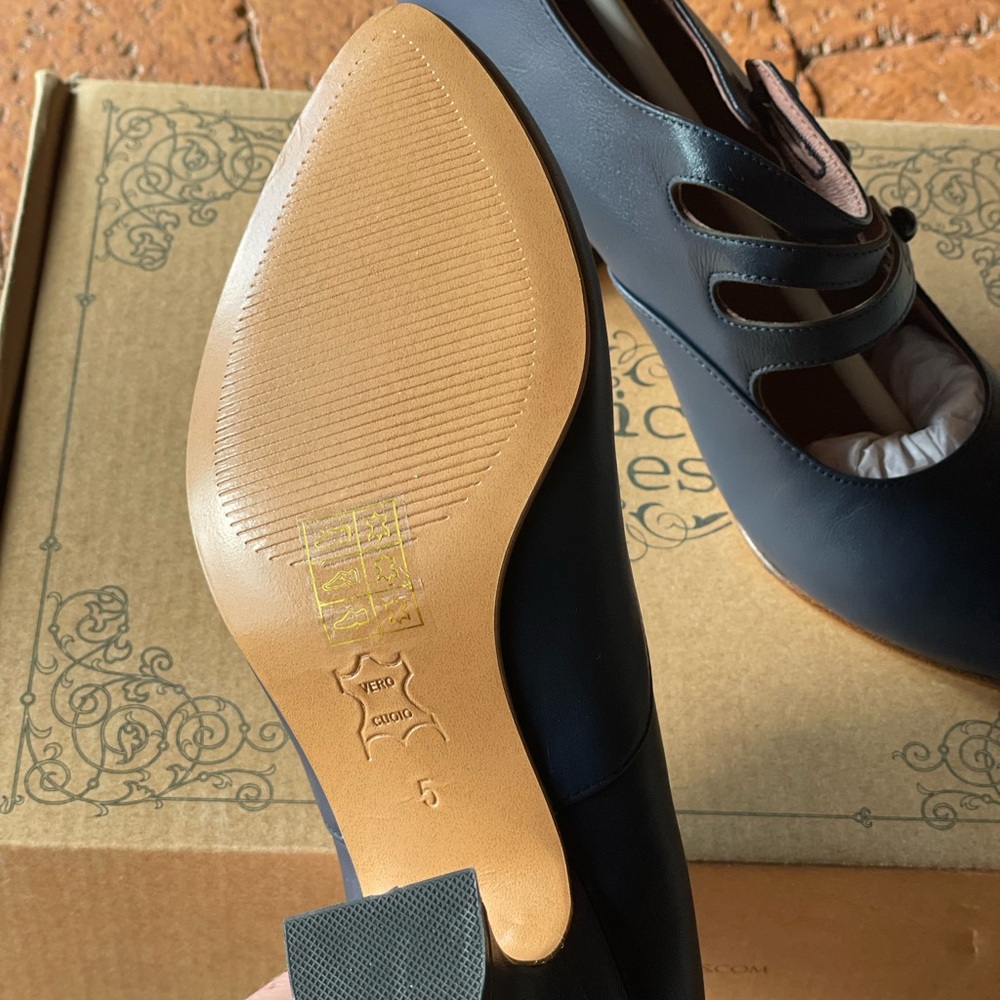 NIB American Duchess Bellatrix Edwardian Shoes in Navy - Picture 3 of 7